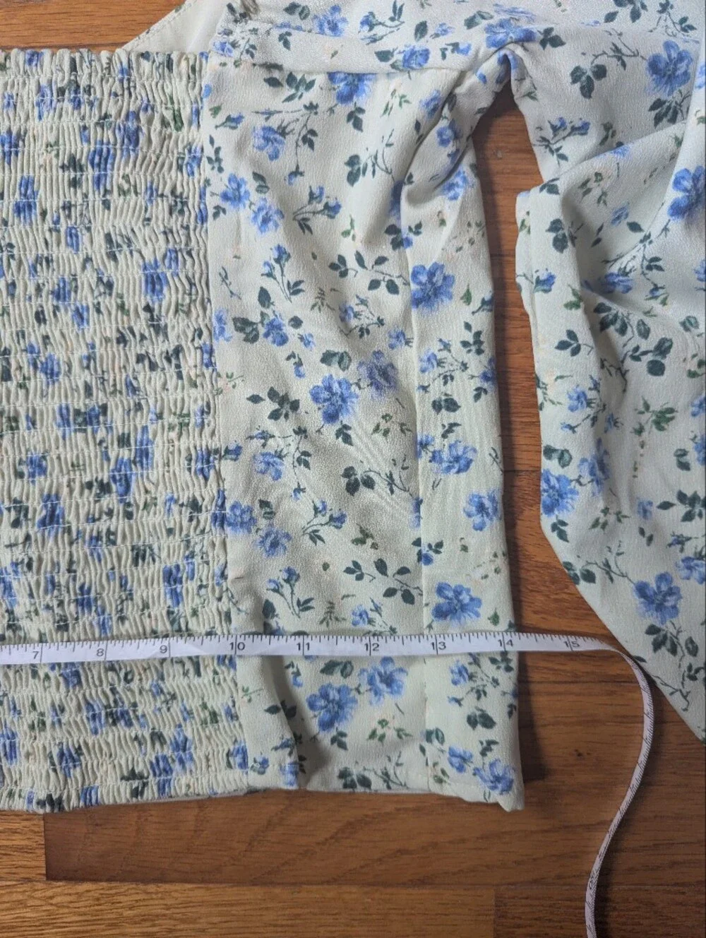 Abercrombie & Fitch Corset Puff Sleeve Top